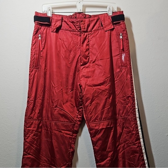 Dolce & Gabbana
Dolce & Gabbana Red Hooded Puffer Jacket L and pants L - Picture 11 of 16